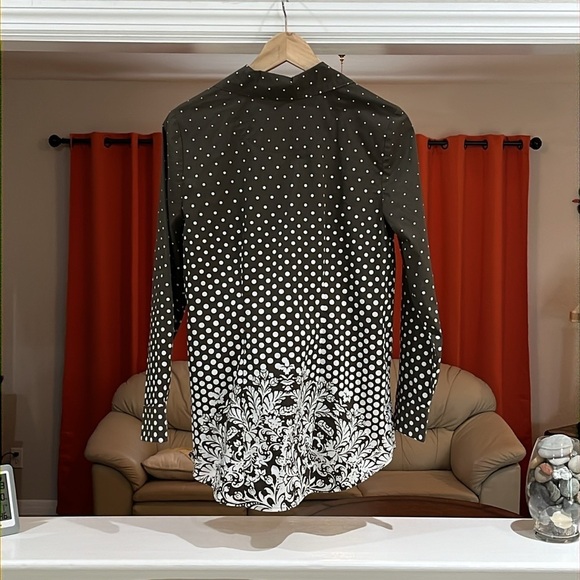 Chico’s Brown White Polka Dot Long Sleeve Button Up Chico’s Size 0 = US Size S - Picture 3 of 7